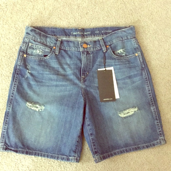 Calvin Klein Jeans Pants - ✨Calvin Klein boyfriend shorts sz 28x 7 nwt $65 ✨